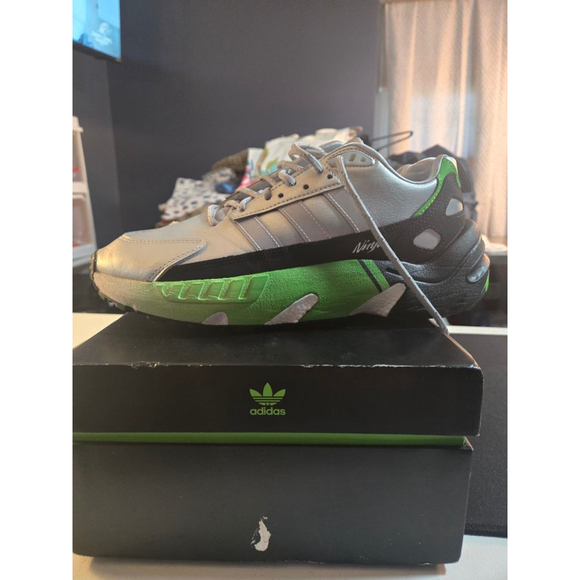 Men's Adidas x Kawasaki ZX22 Sneakers US 8.5 Silver Green Black - Picture 5 of 10